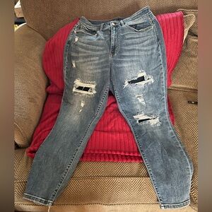 Judy Blue Dark Wash Distressed Jeans